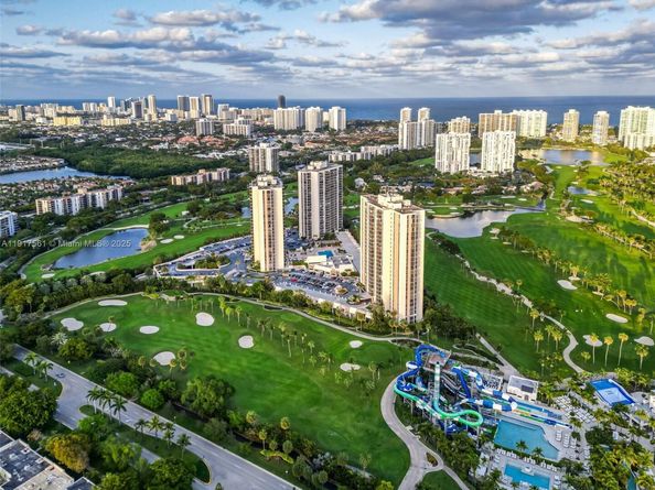 20367 W Country Club Dr L25, Aventura FL 33180