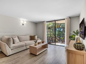 20367 W Country Club Dr L25, Aventura FL 33180