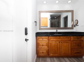 4480 NW 61st St, North Lauderdale FL 33319