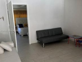 20530 Eagle Nest Rd, Cutler Bay FL 33189