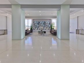 20379 W Country Club Dr 2636, Aventura FL 33180