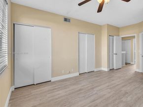 60 Key West Ct 60, Weston FL 33326