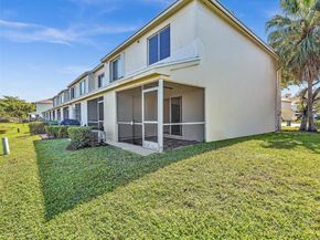 60 Key West Ct 60, Weston FL 33326