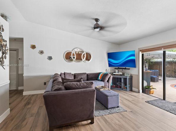 14789 SW 176th St, Miami FL 33187