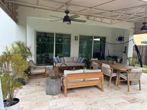 10912 NW 58th Ter, Doral FL 33178