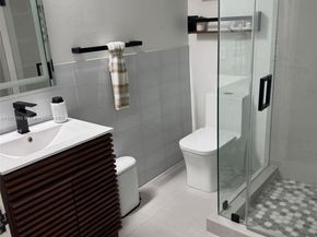 10912 NW 58th Ter, Doral FL 33178