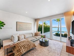 1011 N Venetian Dr, Miami FL 33139