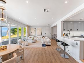 1011 N Venetian Dr, Miami FL 33139