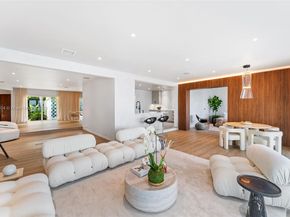 1011 N Venetian Dr, Miami FL 33139
