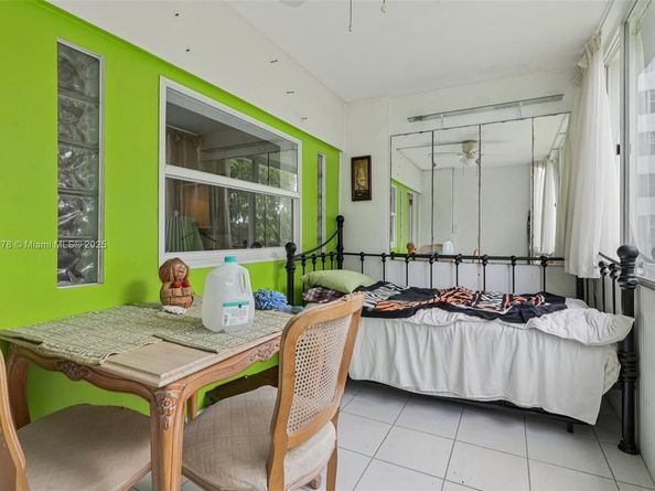 4350 Hillcrest Dr 303, Hollywood FL 33021
