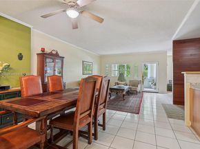 4350 Hillcrest Dr 303, Hollywood FL 33021