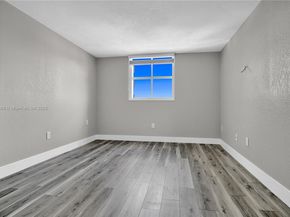 5880 Collins Ave 403, Miami Beach FL 33140