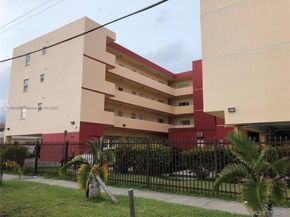 1627 NW 18th St 304, Miami FL 33125