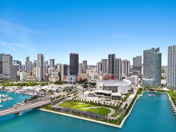 601 NE 1st Ave 4815, Miami FL 33132