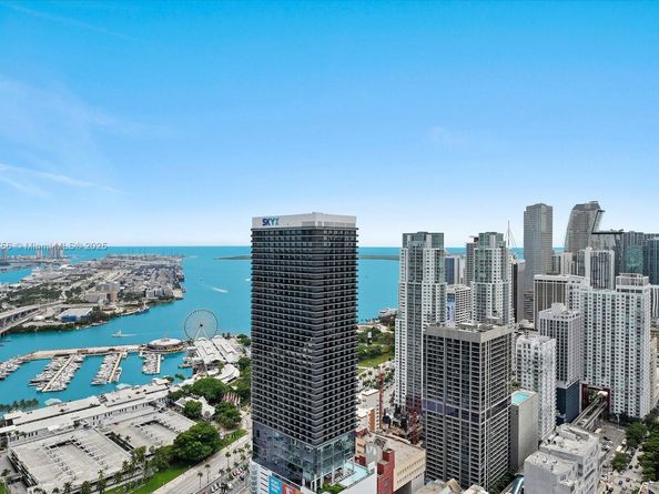 601 NE 1st Ave 4815, Miami FL 33132