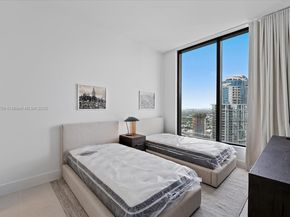 601 NE 1st Ave 4815, Miami FL 33132