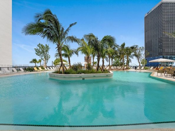 601 NE 1st Ave 4815, Miami FL 33132