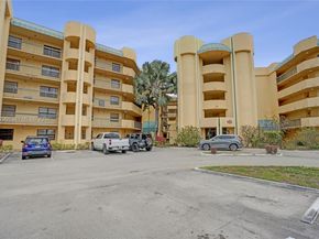 6575 W Oakland Park Blvd 506, Lauderhill FL 33313