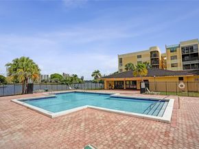 6575 W Oakland Park Blvd 506, Lauderhill FL 33313