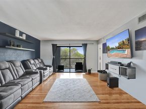 6575 W Oakland Park Blvd 506, Lauderhill FL 33313