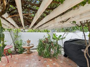 1900 SW 87th Ct, Miami FL 33165