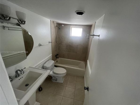 3750 NE 170th St 400, North Miami Beach FL 33160