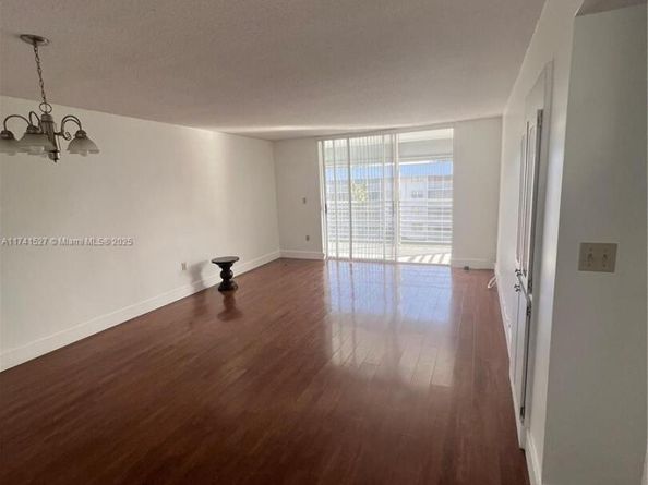 3750 NE 170th St 400, North Miami Beach FL 33160