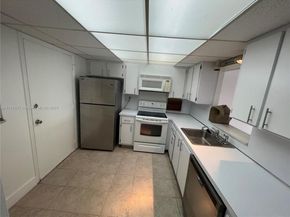 3750 NE 170th St 400, North Miami Beach FL 33160