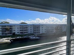 3750 NE 170th St 400, North Miami Beach FL 33160