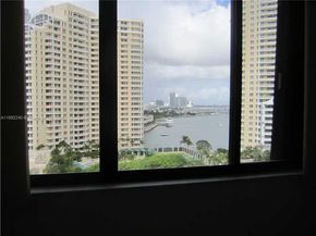 540 Brickell Key Dr 1602, Miami FL 33131