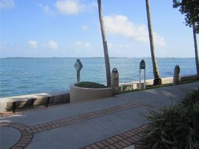 540 Brickell Key Dr 1602, Miami FL 33131