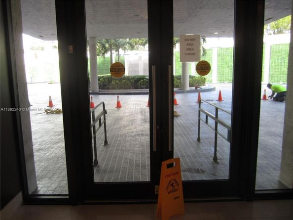 540 Brickell Key Dr 1602, Miami FL 33131