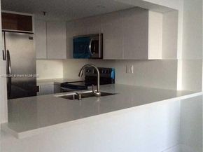 540 Brickell Key Dr 1602, Miami FL 33131