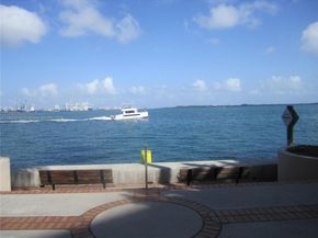 540 Brickell Key Dr 1602, Miami FL 33131
