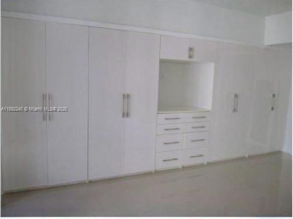 540 Brickell Key Dr 1602, Miami FL 33131