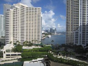 540 Brickell Key Dr 1602, Miami FL 33131