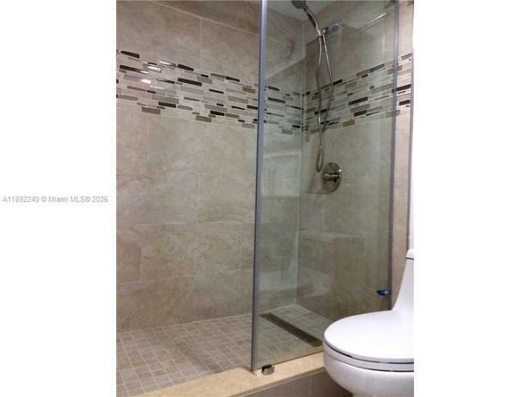 540 Brickell Key Dr 1602, Miami FL 33131