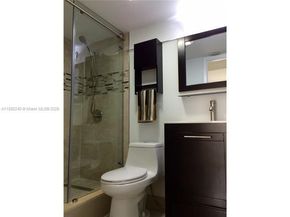 540 Brickell Key Dr 1602, Miami FL 33131