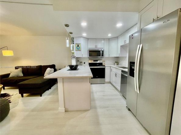 4123 Cambridge F 4123, Deerfield Beach FL 33442