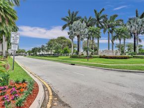 650 NE 193rd Ter, Miami FL 33179