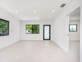 1720 SW 12th St, Miami FL 33135