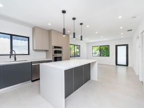 1720 SW 12th St, Miami FL 33135