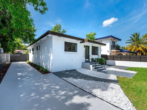1720 SW 12th St, Miami FL 33135