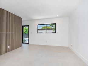 1720 SW 12th St, Miami FL 33135