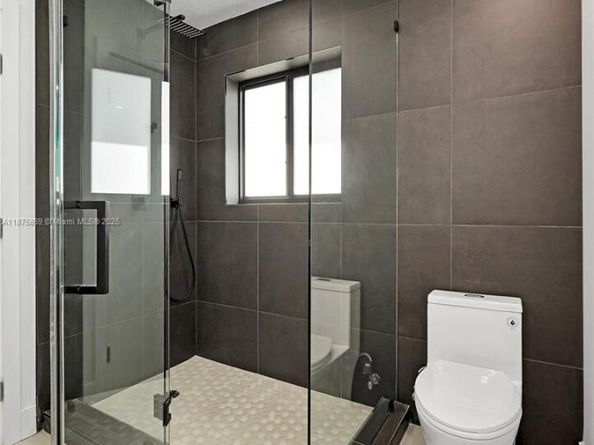 1451 SW 21st Ave, Miami FL 33145