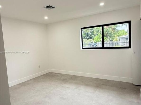 1451 SW 21st Ave, Miami FL 33145