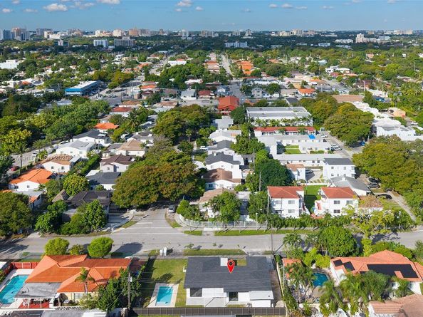 1451 SW 21st Ave, Miami FL 33145