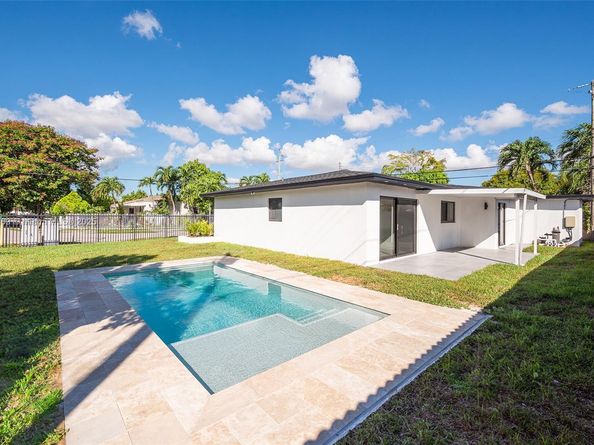 1451 SW 21st Ave, Miami FL 33145