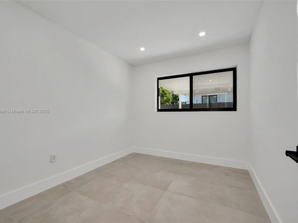 1451 SW 21st Ave, Miami FL 33145