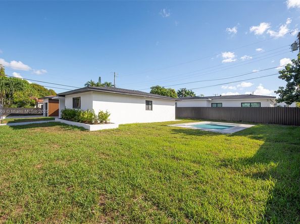 1451 SW 21st Ave, Miami FL 33145